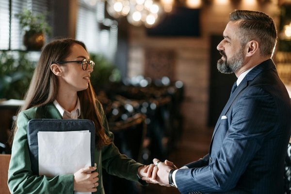 Maximisez votre potentiel avec les formations diplômantes en ligne